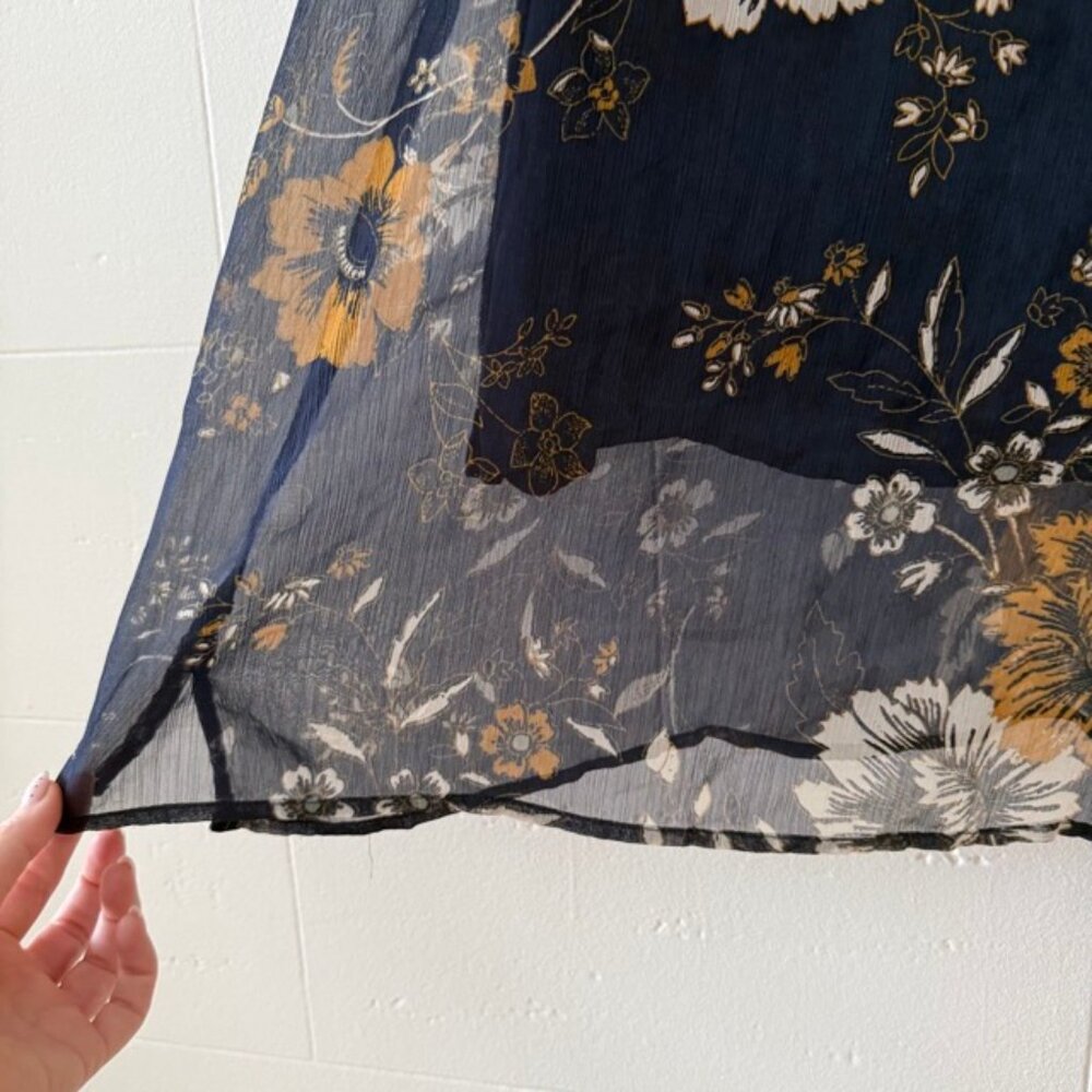 Kendall & Kylie | Navy Floral Strappy Going Out Mini Summer Dress | Medium - Picture 5 of 9